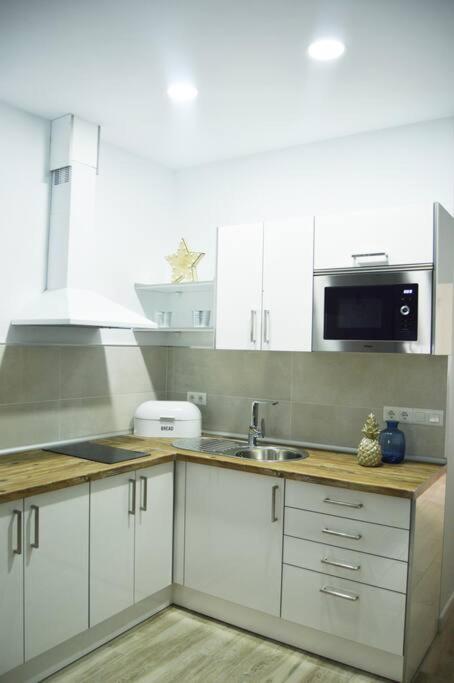Apartamento Ana'S Cerca Del Parque Tecnologico Malaga Exterior photo